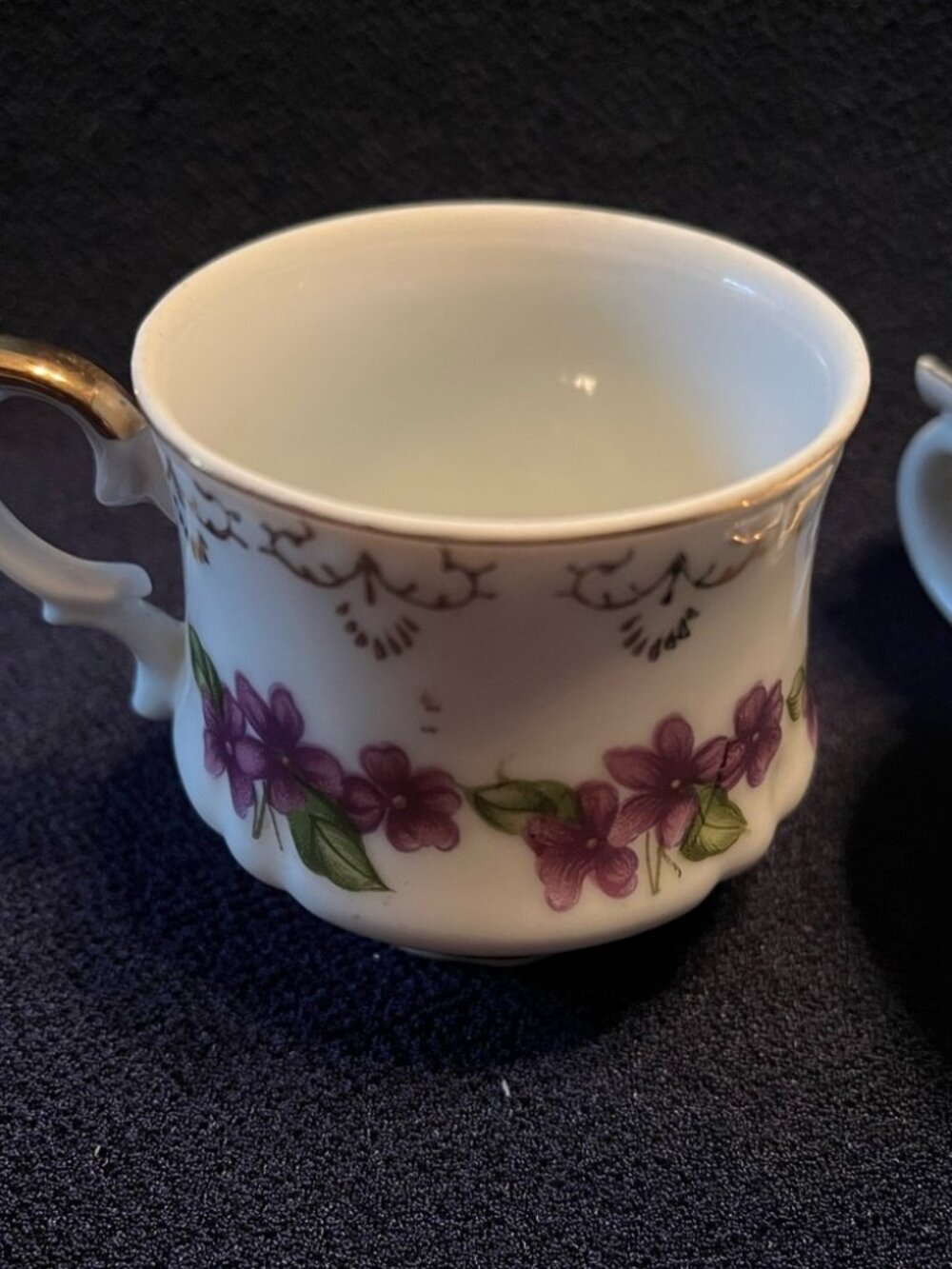 Vintage Inarco hand-painted porcelain teacup with Violet design and gold trim